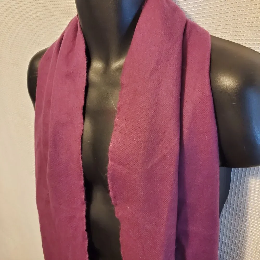 Scarf 100% Cashmere Purple Made In Germany Hand Tailored 12